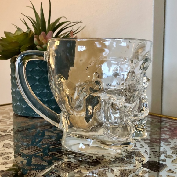 Clear Glass Skull Shaped Coffee Mug - Picture 3 of 5